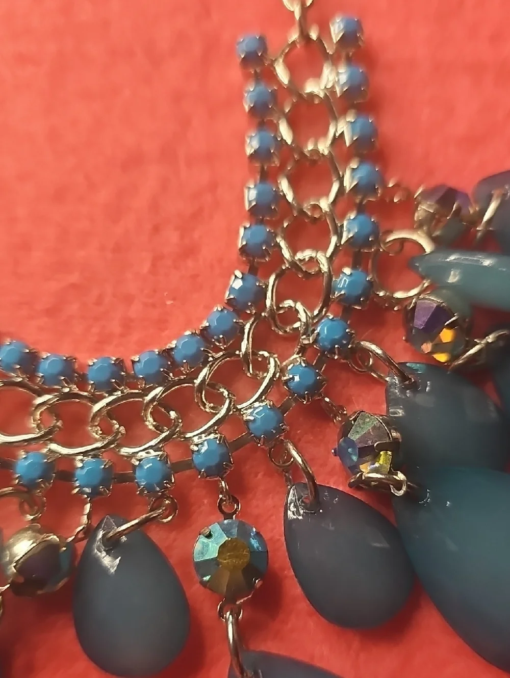 Blue Teardrop Statement Necklace - Women's Fashion Jewelry - Picture 6 of 6